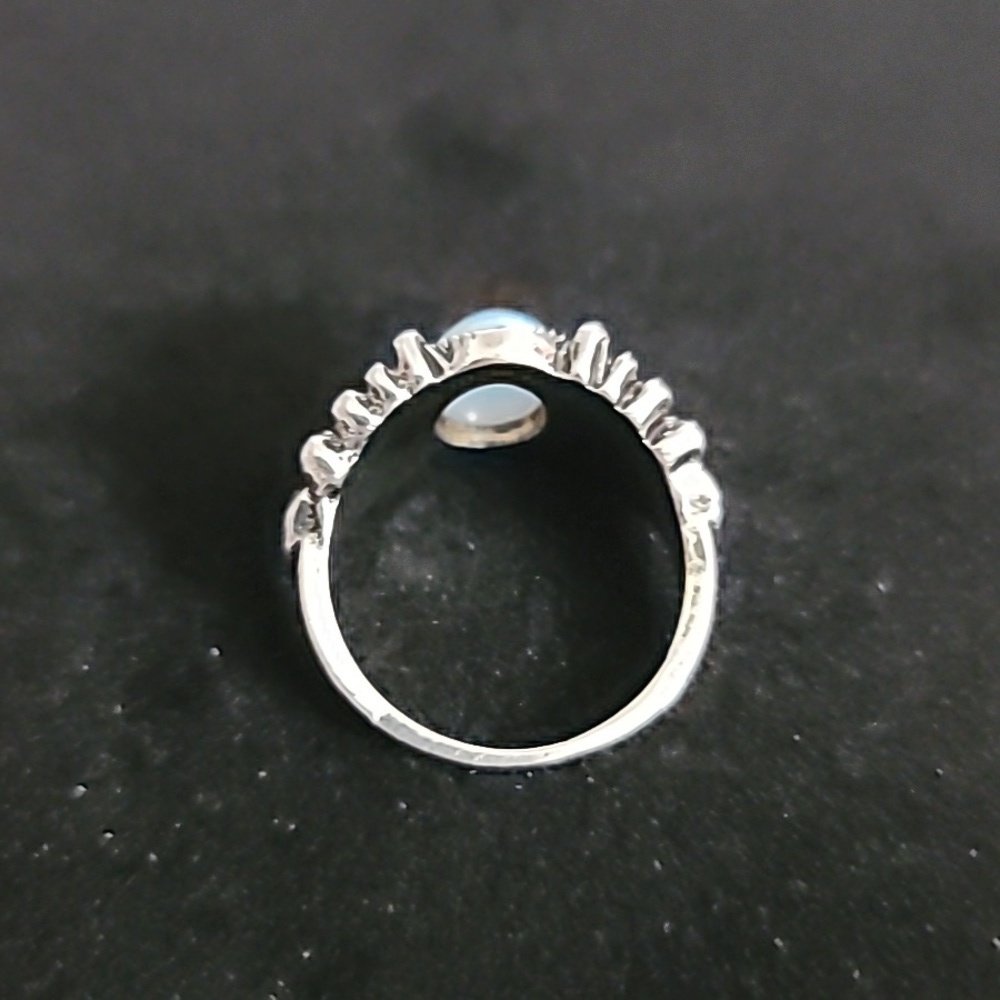Ring Size 7 - Picture 2 of 6